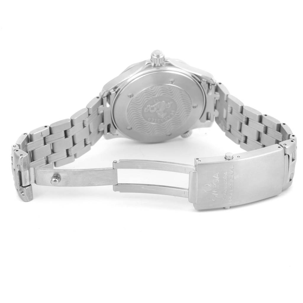 The image shows the back case and clasp of an Omega Seamaster 2531.80.00 Men
s Stainless Steel Blue Dial 2531.80.00 Men
s Stainless Steel Blue Dial watch, viewed from the rear with the bracelet fully opened.