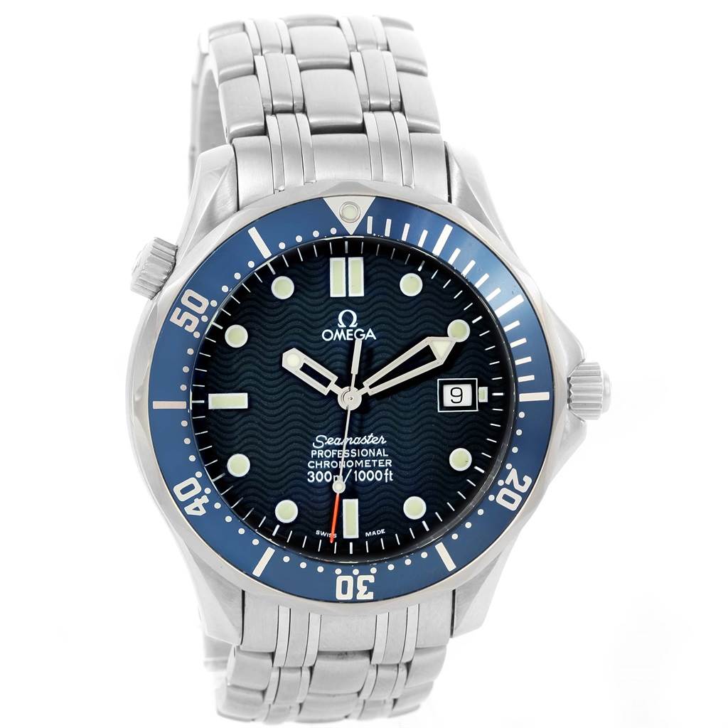 The image shows a frontal view of the Omega Seamaster 2531.80.00 Men
s Stainless Steel Blue Dial 2531.80.00 Men
s Stainless Steel Blue Dial watch, displaying the face, bezel, crown, and metal bracelet.