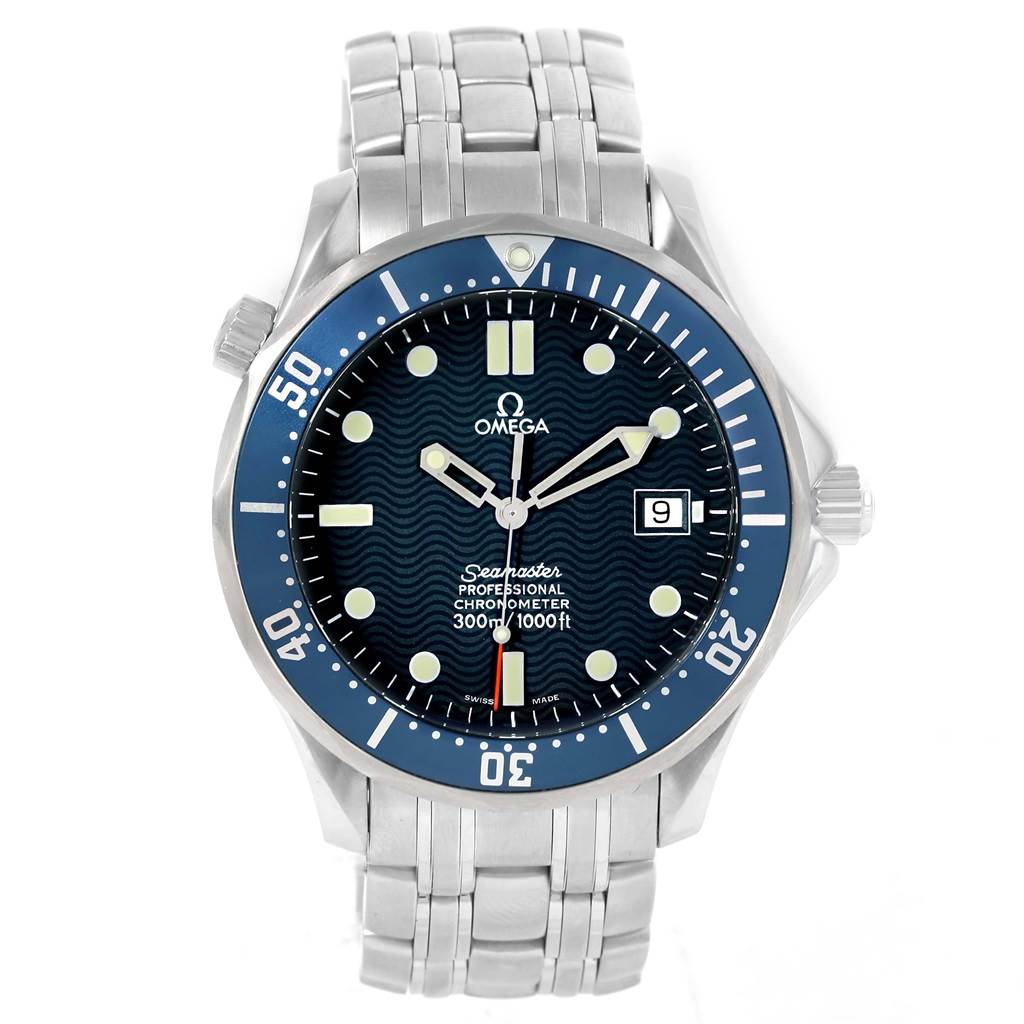The image shows a frontal view of the Omega Seamaster 2531.80.00 Men
s Stainless Steel Blue Dial 2531.80.00 Men
s Stainless Steel Blue Dial watch, featuring its dial, hands, bezel, and stainless steel bracelet.