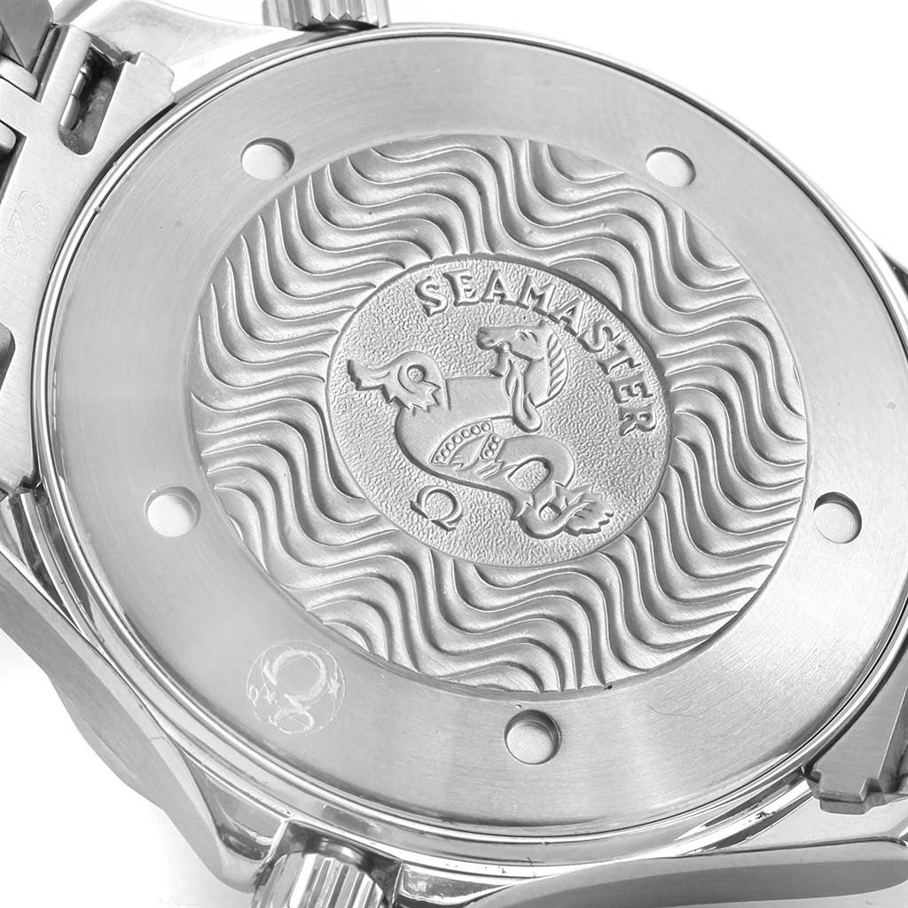 The image shows the back case of an Omega Seamaster 2541.80.00 Men
s Stainless Steel Blue Dial 2541.80.00 Men
s Stainless Steel Blue Dial watch, featuring engraved details and the brand logo.