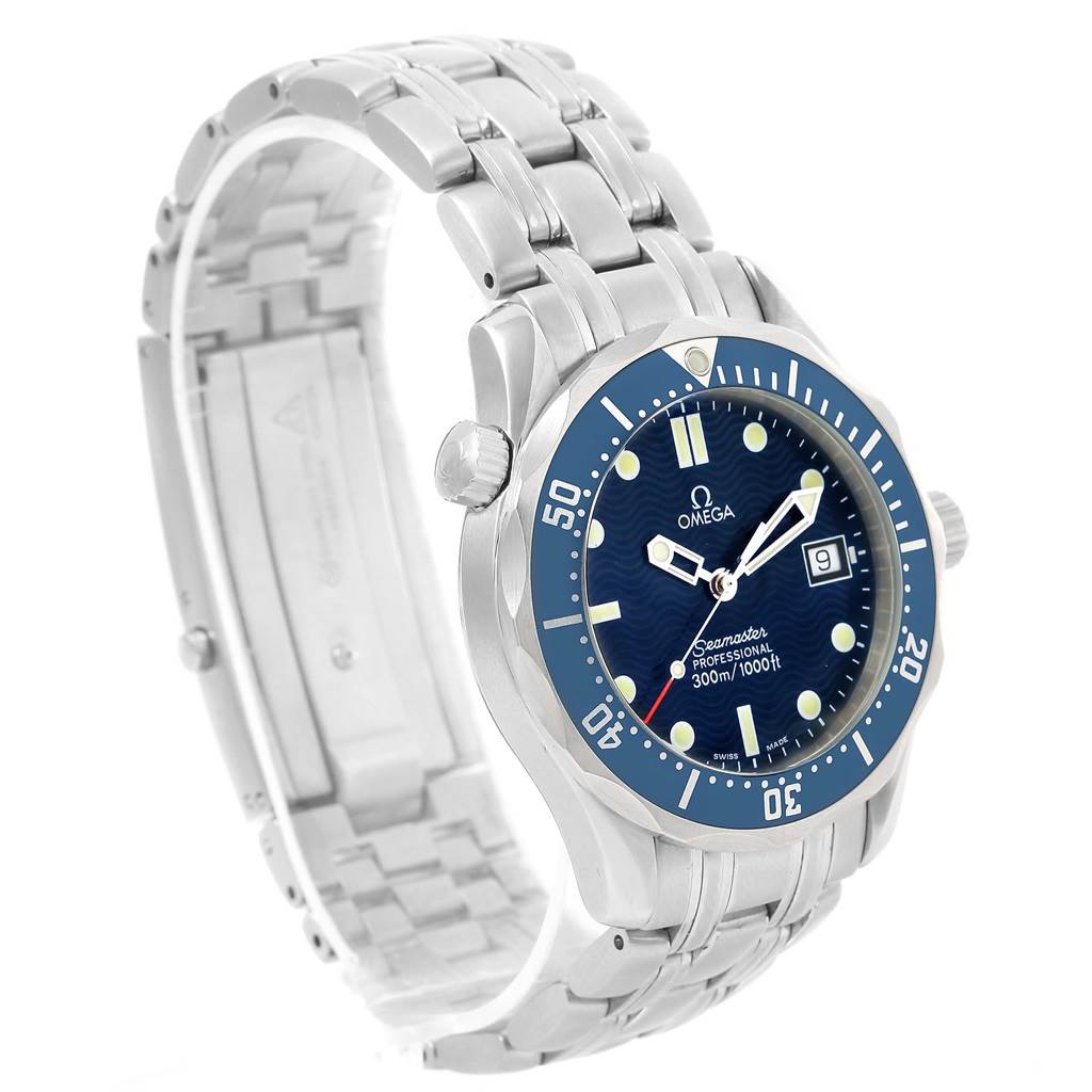 The image shows an Omega Seamaster 2561.80.00 Men
s Stainless Steel Blue Dial 2561.80.00 Men
s Stainless Steel Blue Dial watch at a slight angle, highlighting the dial, bezel, and stainless steel bracelet.