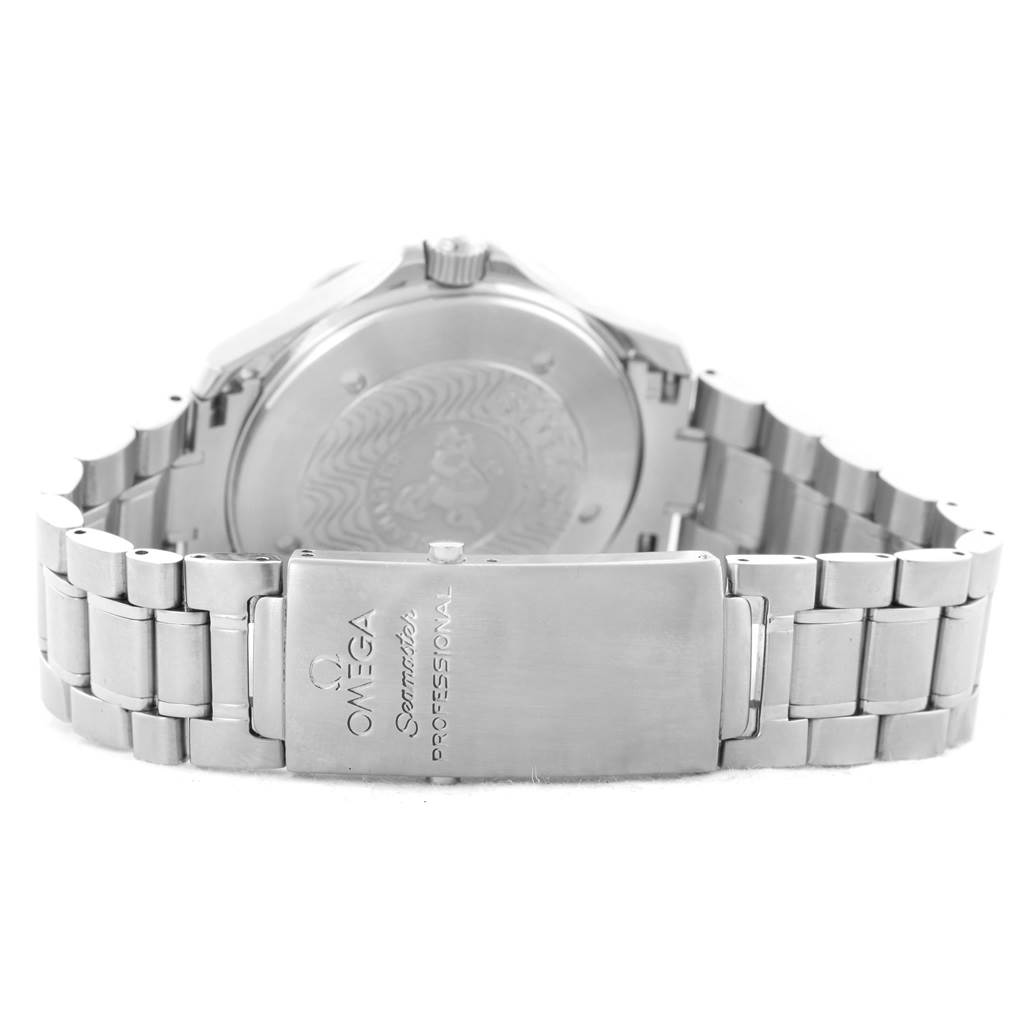 The image shows the back and clasp of the Omega Seamaster 2534.50.00 Men
s Stainless Steel Black Dial 2534.50.00 Men
s Stainless Steel Black Dial watch, highlighting its metal bracelet and engraved case back.