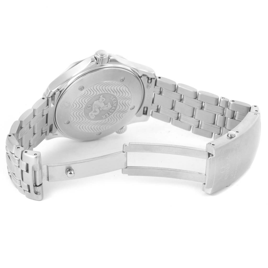 The image shows the back case and bracelet of an Omega Seamaster 2541.80.00 Men
s Stainless Steel Blue Dial 2541.80.00 Men
s Stainless Steel Blue Dial watch from a rear angle with the clasp partially open.