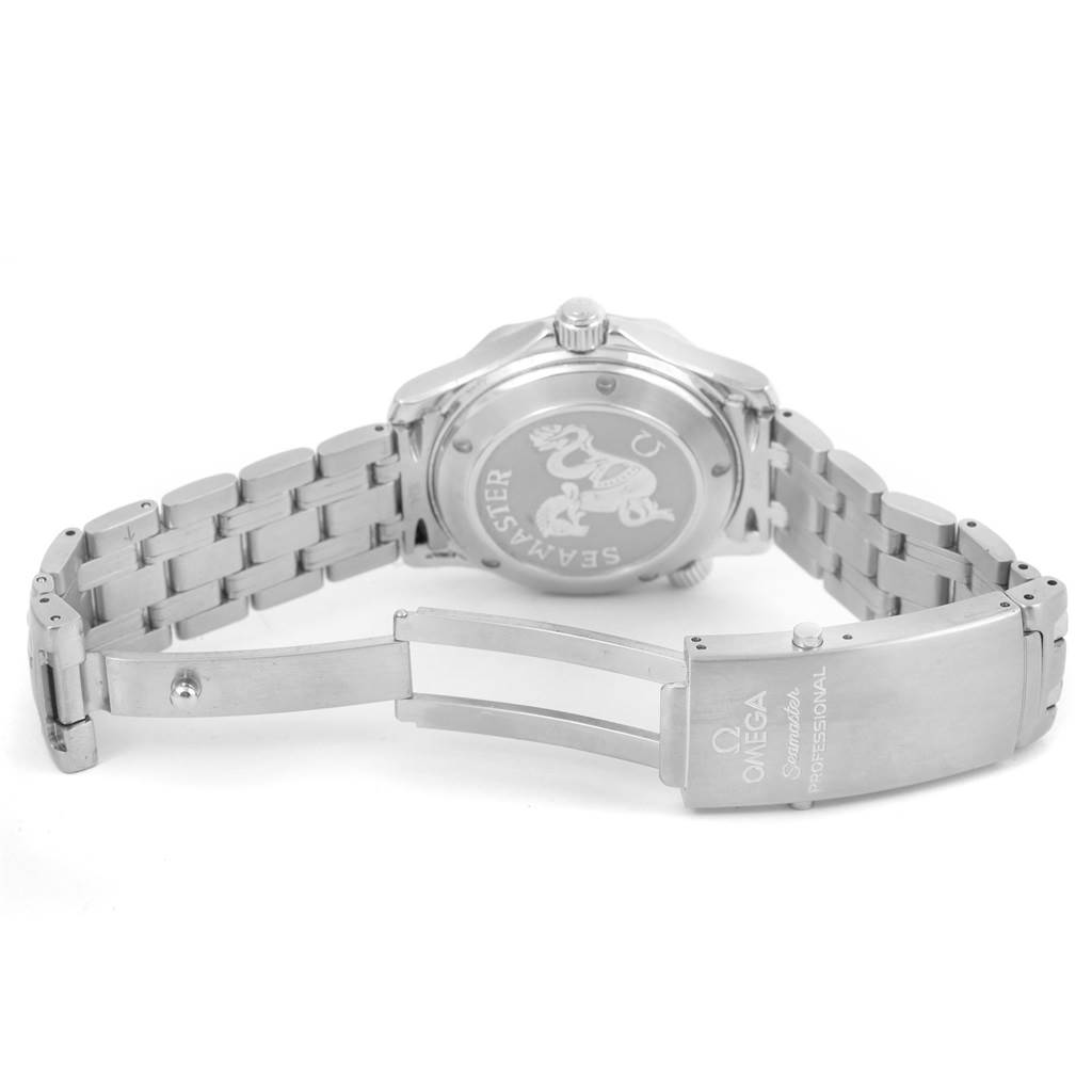 The image shows the back case, bracelet, and clasp of an Omega Seamaster 2222.80.00 Men
s Stainless Steel Blue Dial 2222.80.00 Men
s Stainless Steel Blue Dial watch.