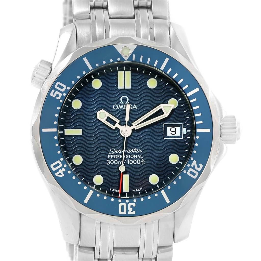 The image shows a front view of an Omega Seamaster 2561.80.00 Men
s Stainless Steel Blue Dial 2561.80.00 Men
s Stainless Steel Blue Dial watch, displaying the dial, bezel, and bracelet.
