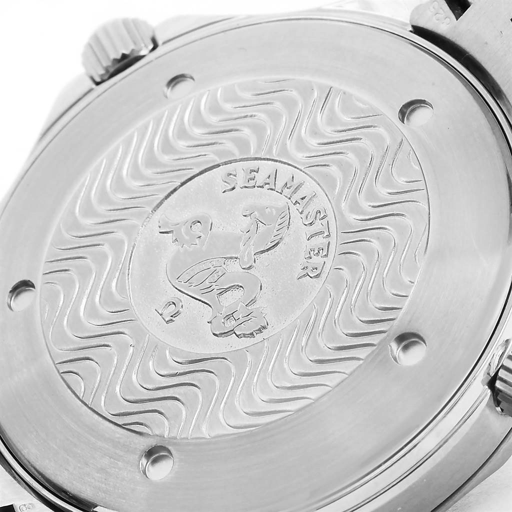 The image shows a close-up of the case back and crown of an Omega Seamaster 2541.80.00 Men
s Stainless Steel Blue Dial 2541.80.00 Men
s Stainless Steel Blue Dial watch.