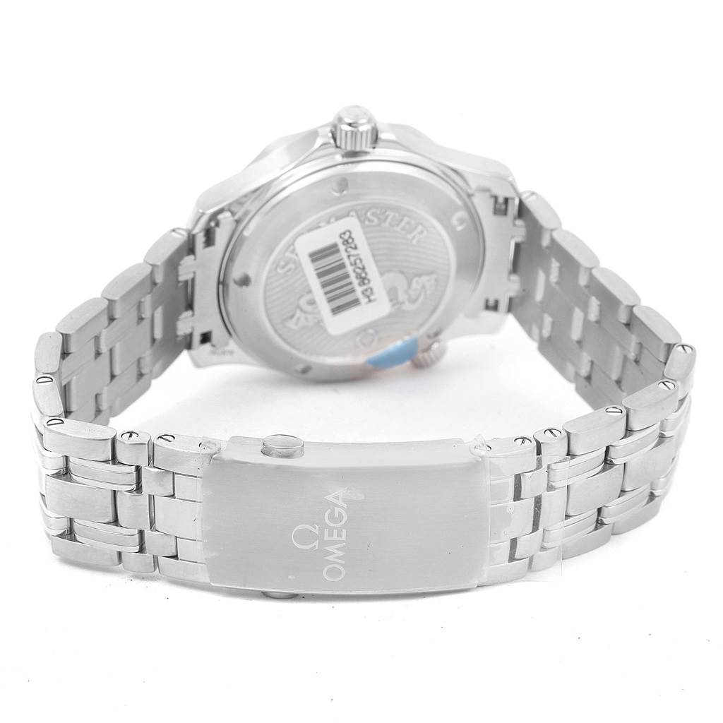 The image shows the back and clasp of the Omega Seamaster 212.30.36.20.01.002 Men
s Stainless Steel Black Dial 212.30.36.20.01.002 Men
s Stainless Steel Black Dial watch with its stainless steel bracelet and closed case back.