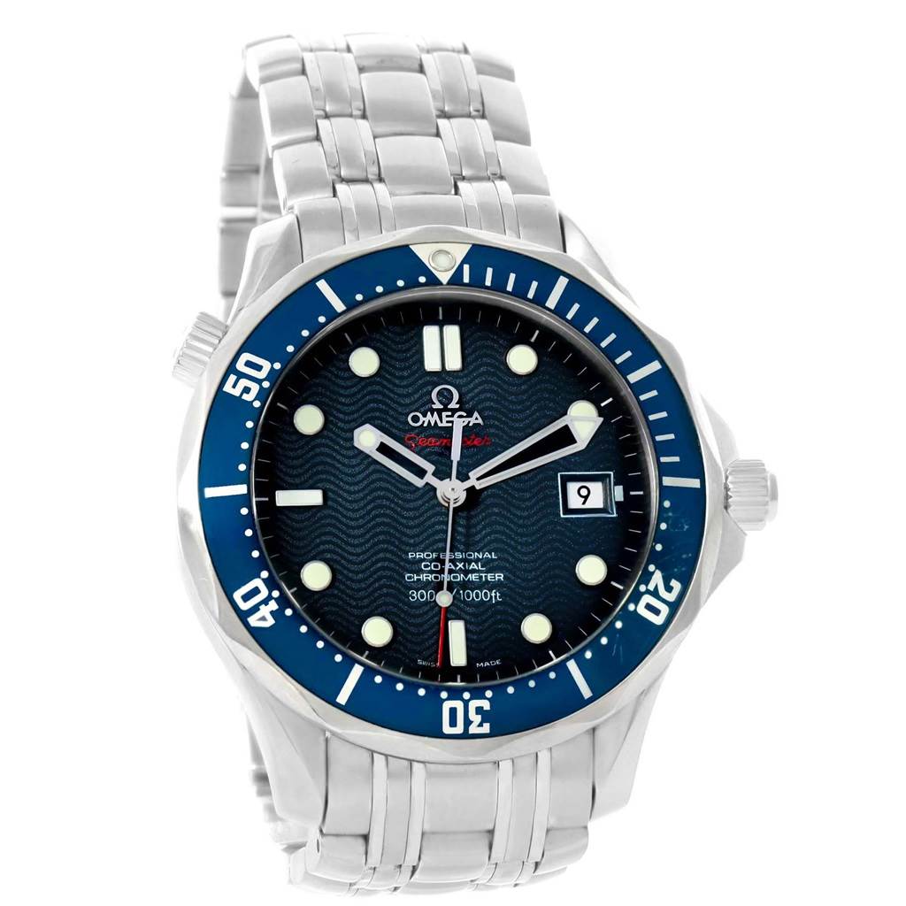 The image shows a front view of an Omega Seamaster 2220.80.00 Men
s Stainless Steel Blue Dial 2220.80.00 Men
s Stainless Steel Blue Dial watch, displaying the dial, bezel, date window, and bracelet.