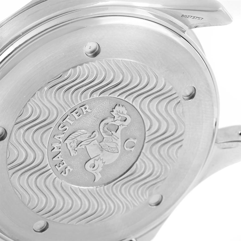 The image shows the back case of an Omega Seamaster 2531.80.00 Men
s Stainless Steel Blue Dial 2531.80.00 Men
s Stainless Steel Blue Dial watch, highlighting its engraved design.