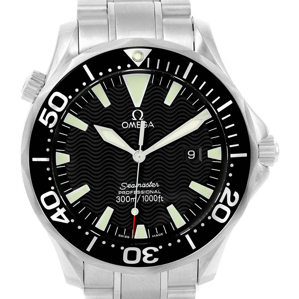 The image shows a front view of the Omega Seamaster 2264.50.00 Men
s Stainless Steel Black Dial 2264.50.00 Men
s Stainless Steel Black Dial watch, highlighting its black dial, date window, and stainless steel bracelet.