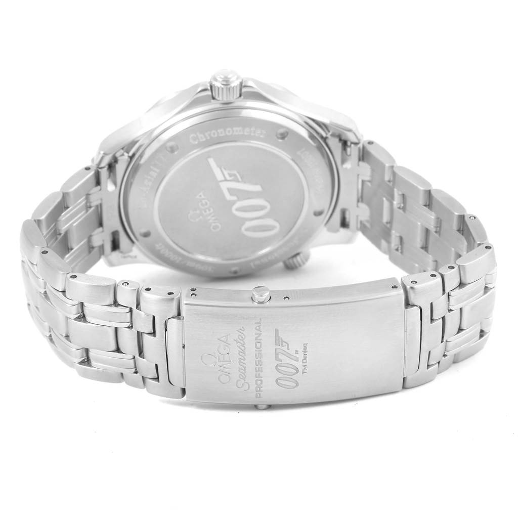 The image shows the back case and bracelet of an Omega Seamaster 2226.80.00 Men's Stainless Steel Blue Dial 2226.80.00 Men's Stainless Steel Blue Dial watch, highlighting the clasp and 007 engraving.