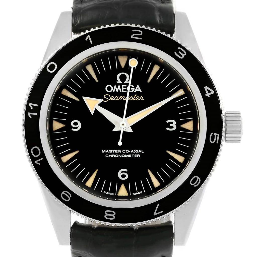 This image shows a front view of the Omega Seamaster 233.32.41.21.01.001 Men's Stainless Steel Black Dial 233.32.41.21.01.001 Men's Stainless Steel Black Dial watch, highlighting its face, hands, bezel, and crown.