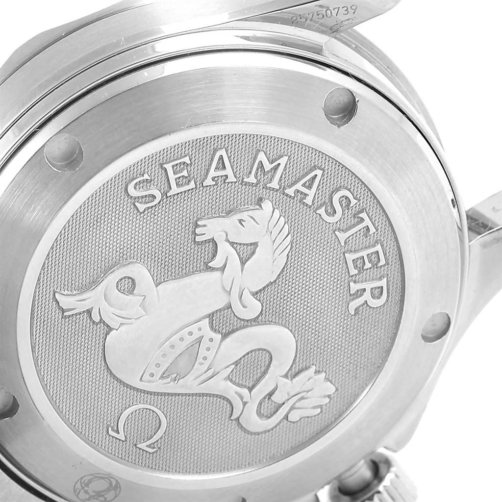 The image shows the back case of an Omega Seamaster 2222.80.00 Men
s Stainless Steel Blue Dial 2222.80.00 Men
s Stainless Steel Blue Dial watch, featuring the Seamaster logo and engraved design.