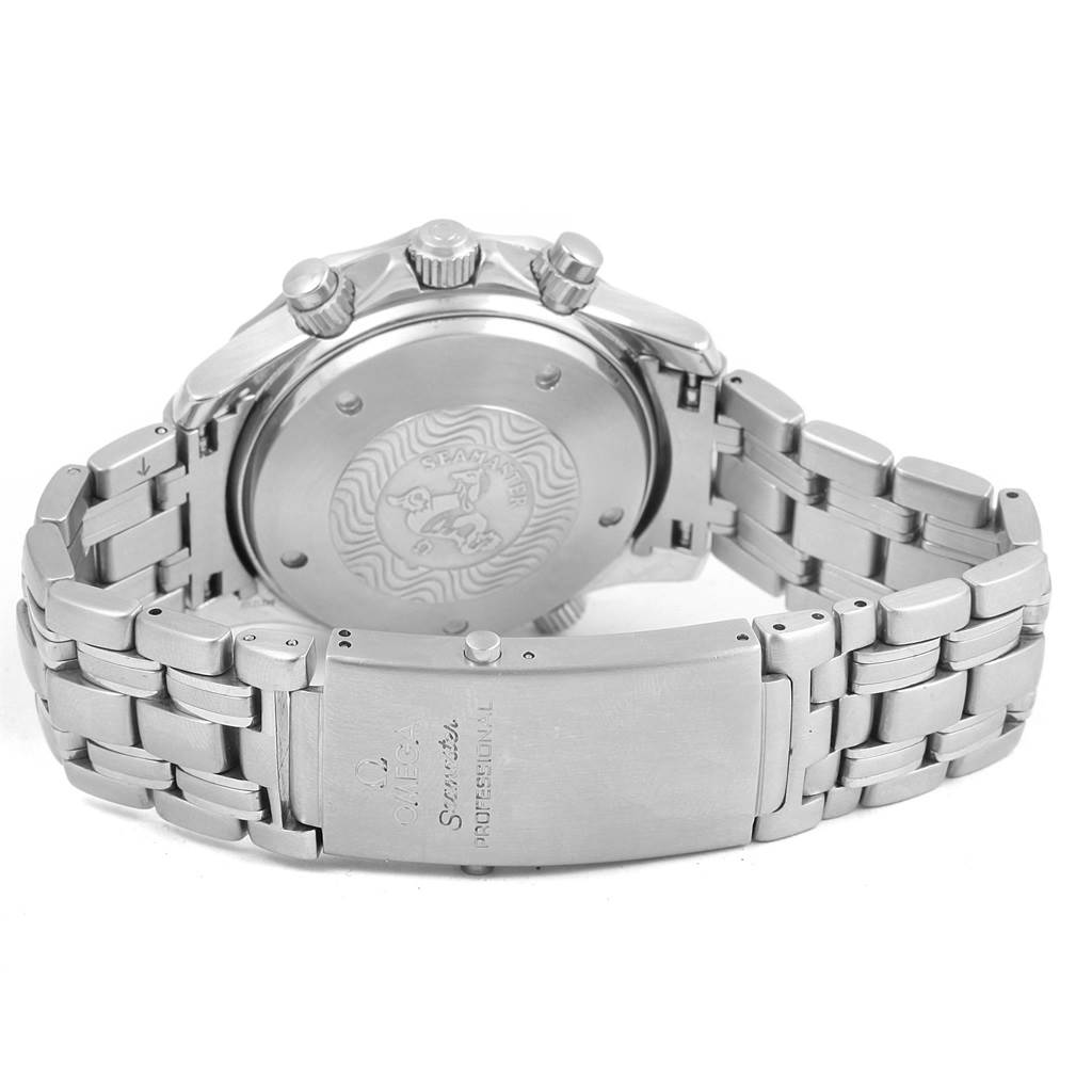 The image shows the back case and clasp of the Omega Seamaster 2598.80.00 Men
s Stainless Steel Blue Dial 2598.80.00 Men
s Stainless Steel Blue Dial watch from a rear angle.