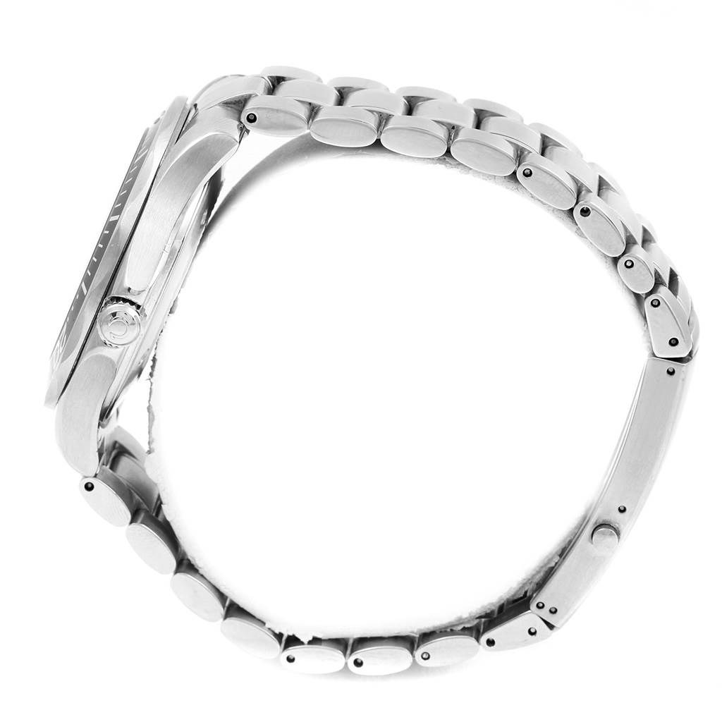 This side view of the Omega Seamaster 2264.50.00 Men
s Stainless Steel Black Dial 2264.50.00 Men
s Stainless Steel Black Dial watch showcases the metal bracelet, case side, and crown.