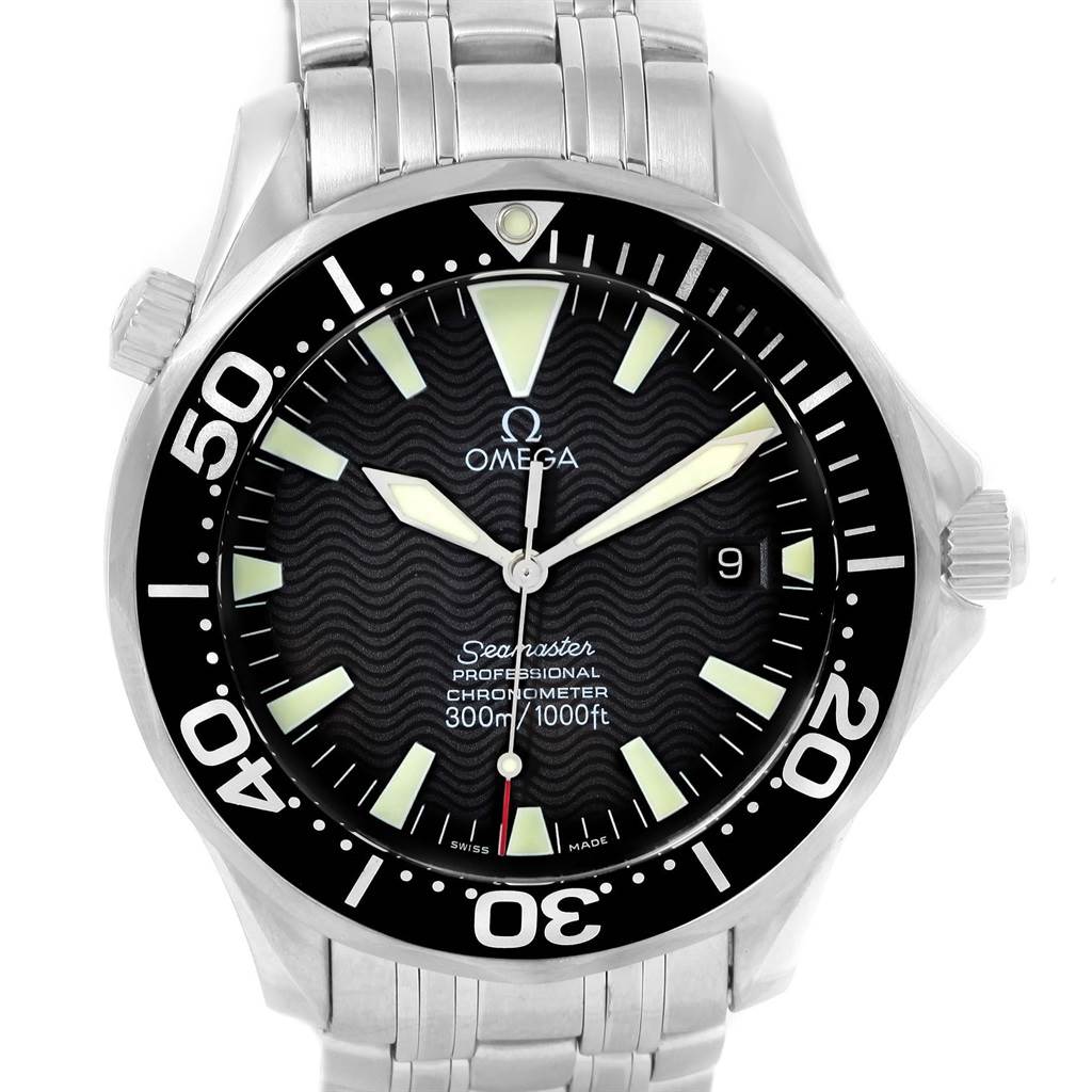 The image shows a front-facing view of an Omega Seamaster 2254.50.00 Men
s Stainless Steel Black Dial 2254.50.00 Men
s Stainless Steel Black Dial watch, highlighting the dial, bezel, hands, and bracelet.