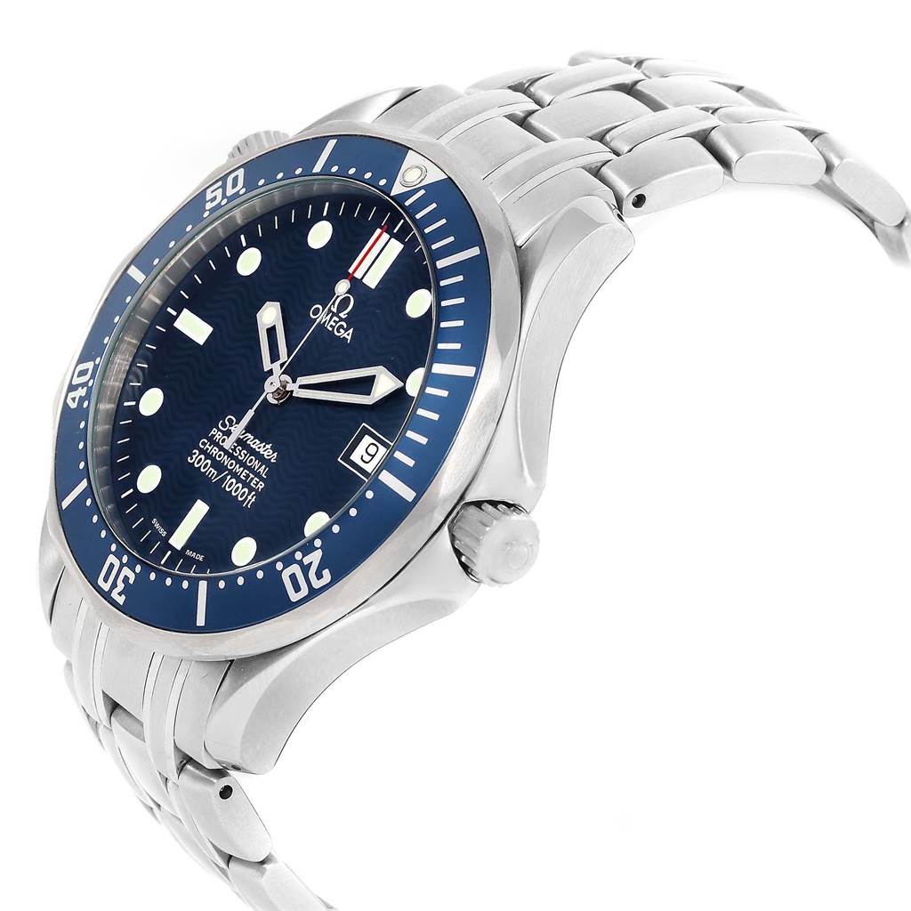 The image shows a side-angle view of the Omega Seamaster 2531.80.00 Men
s Stainless Steel Blue Dial 2531.80.00 Men
s Stainless Steel Blue Dial watch, featuring its face, bezel, crown, and bracelet.