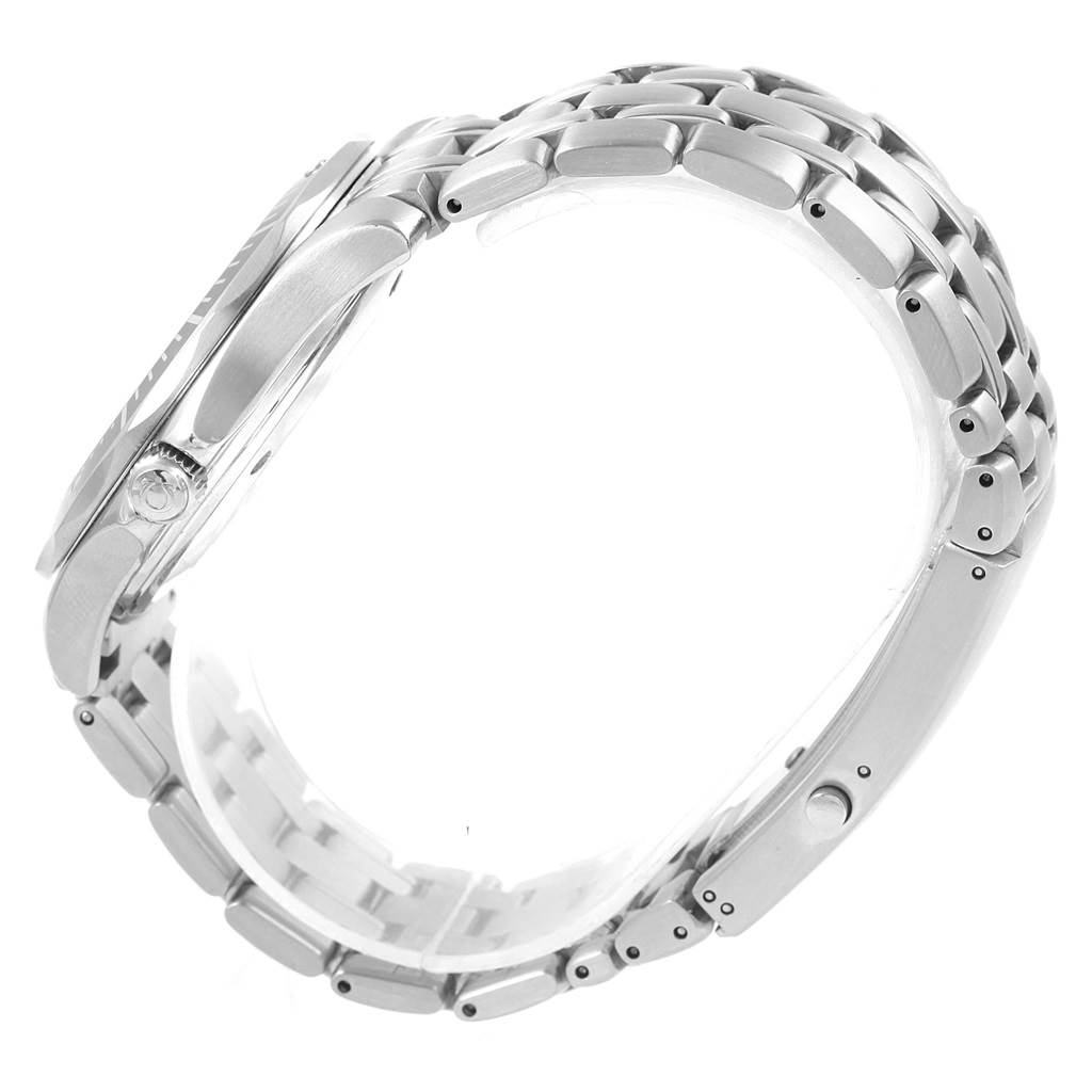 The image shows a side view of an Omega Seamaster 2531.80.00 Men
s Stainless Steel Blue Dial 2531.80.00 Men
s Stainless Steel Blue Dial watch focusing on its stainless steel bracelet and side case.