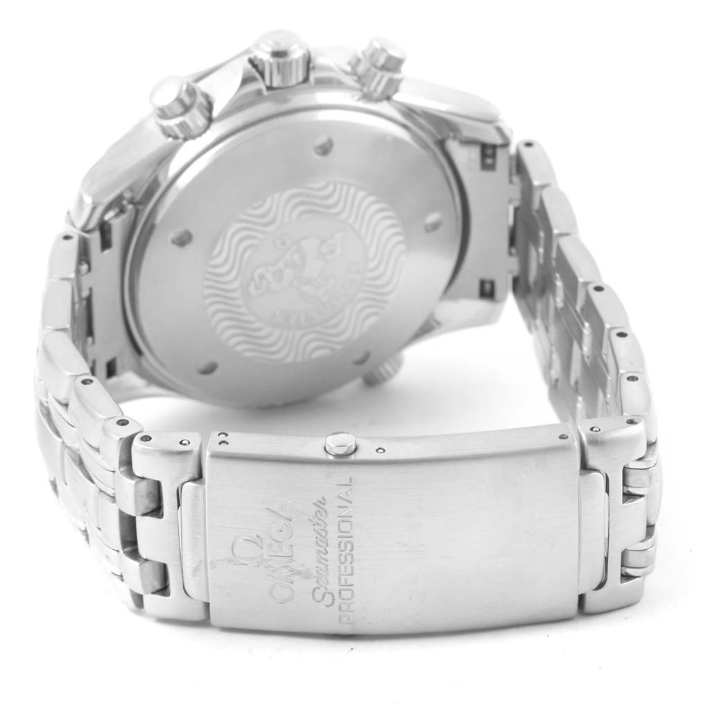 The image shows the back and clasp of an Omega Seamaster 2599.80.00 Men
s Stainless Steel Blue Dial 2599.80.00 Men
s Stainless Steel Blue Dial watch, including the case back, bracelet, and engraved clasp.