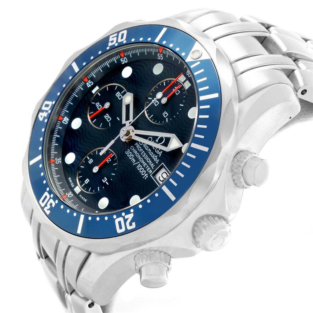 The image shows an angled view of an Omega Seamaster 2599.80.00 Men
s Stainless Steel Blue Dial 2599.80.00 Men
s Stainless Steel Blue Dial watch, highlighting the face, bezel, crown, and pushers.