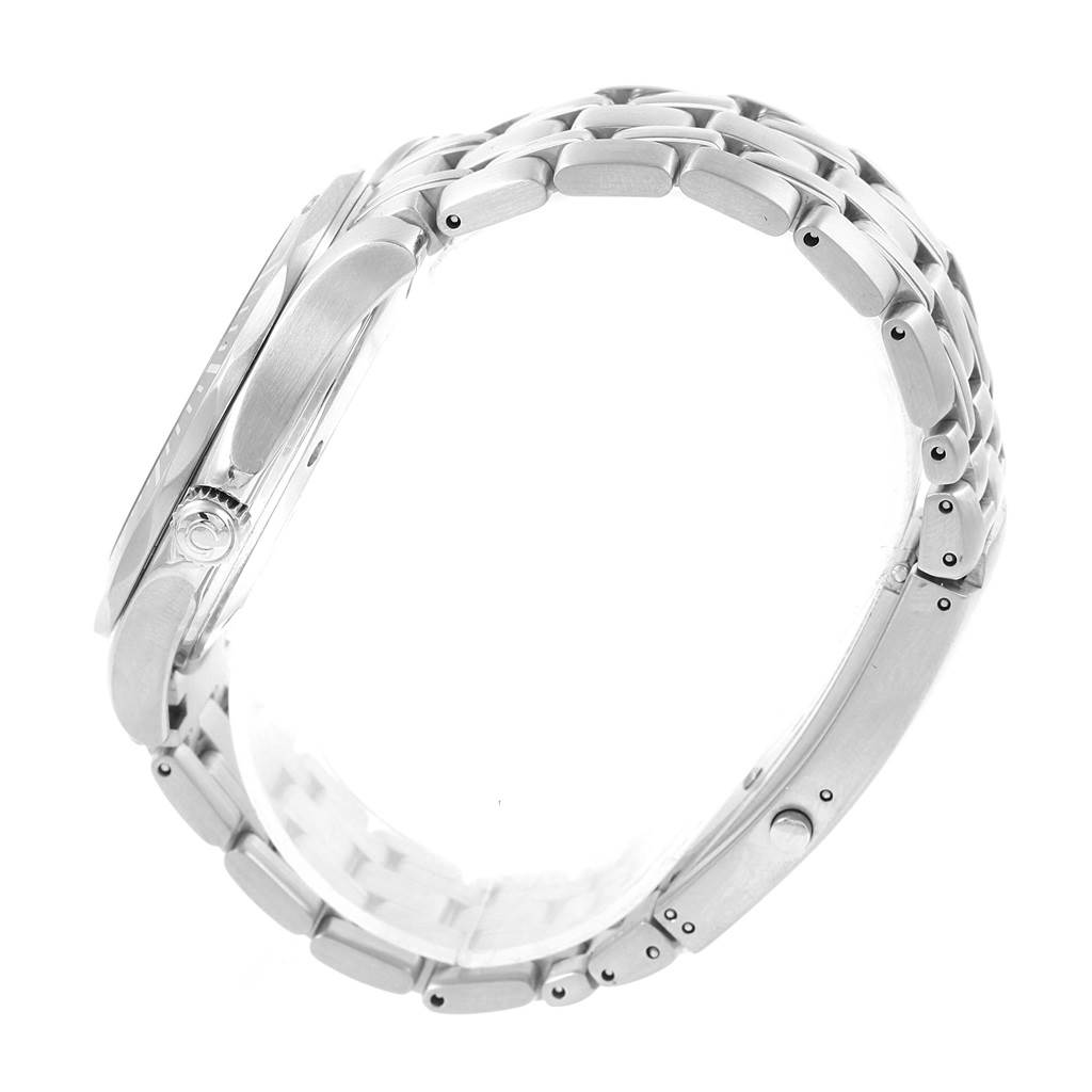 The image shows a side view of the Omega Seamaster 2541.80.00 Men
s Stainless Steel Blue Dial 2541.80.00 Men
s Stainless Steel Blue Dial watch, focusing on its case, crown, and metal bracelet.