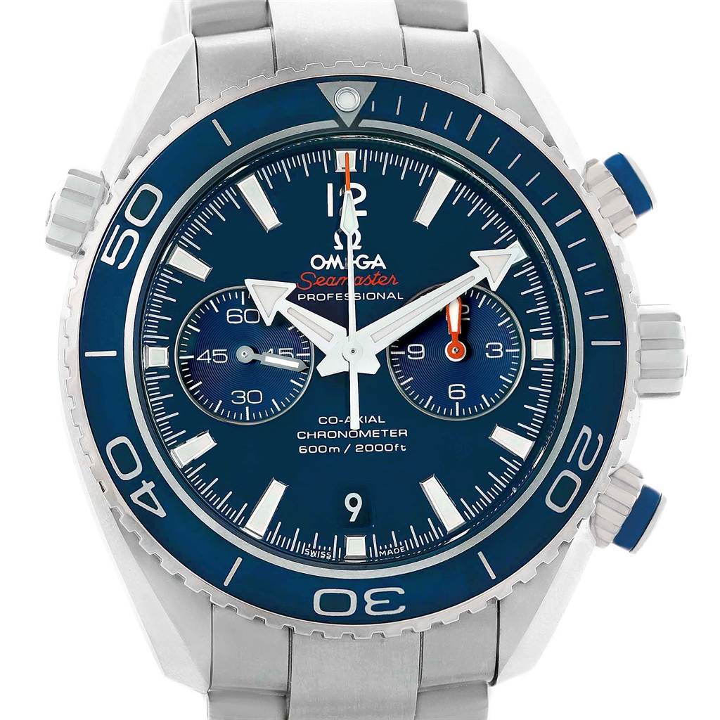The image shows a frontal view of the Omega Seamaster 232.90.46.51.03.001 Men
s Stainless Steel Blue Dial 232.90.46.51.03.001 Men
s Stainless Steel Blue Dial watch, highlighting its bezel, dial, and chronograph features.