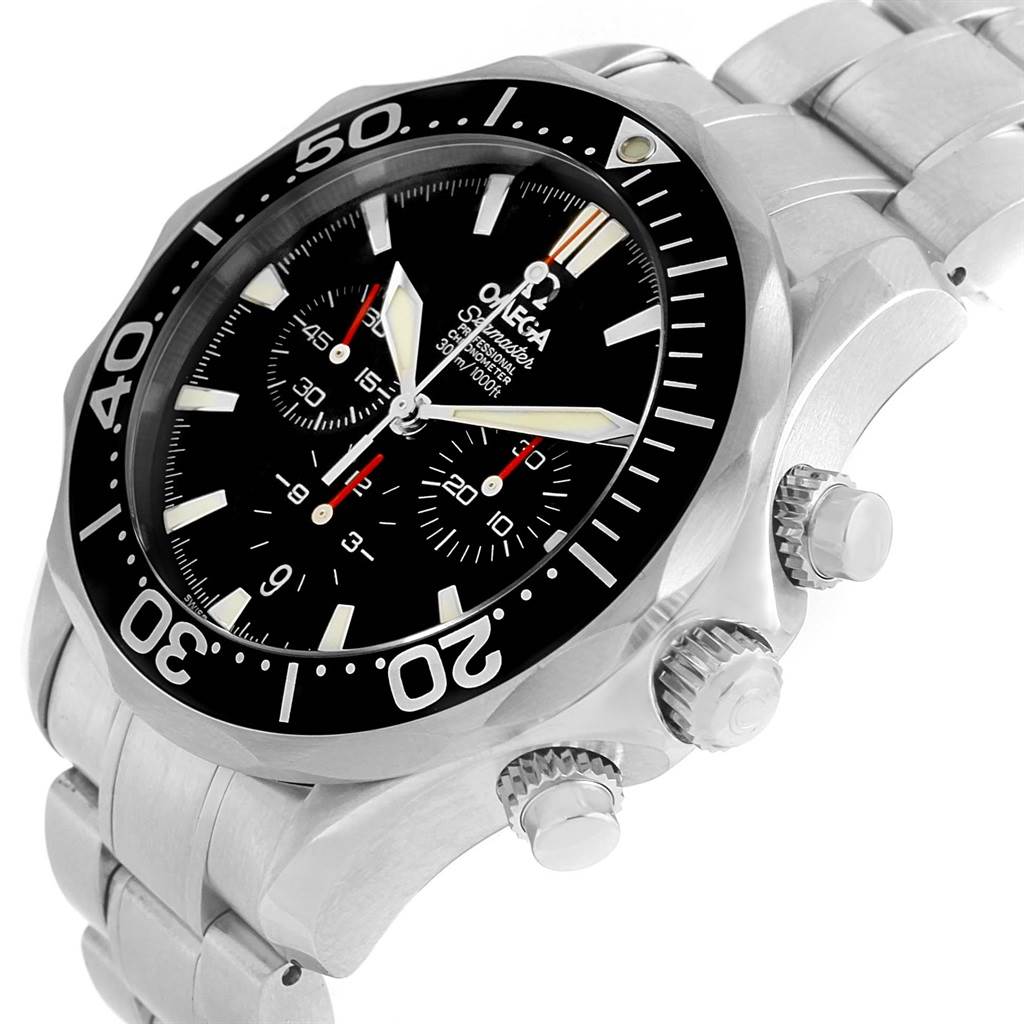 This image shows an angled close-up of the Omega Seamaster 2594.52.00 Men
s Stainless Steel Black Dial 2594.52.00 Men
s Stainless Steel Black Dial watch, displaying its face, bezel, and side buttons.