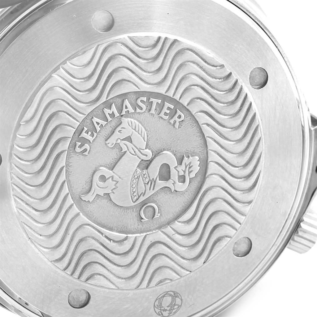 The image shows the back case of an Omega Seamaster 2594.52.00 Men
s Stainless Steel Black Dial 2594.52.00 Men
s Stainless Steel Black Dial watch, featuring the engraved logo and wave pattern.