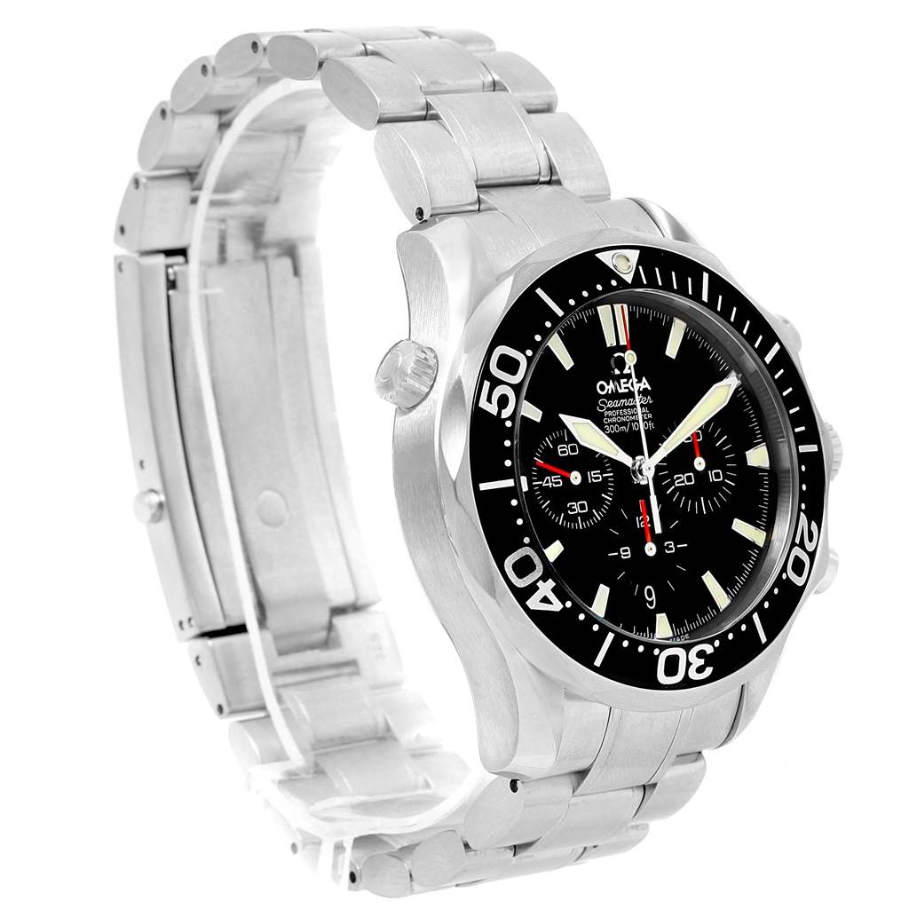 The image shows a side-angle view of the Omega Seamaster 2594.52.00 Men
s Stainless Steel Black Dial 2594.52.00 Men
s Stainless Steel Black Dial watch, including its bezel, dial, and stainless steel bracelet.