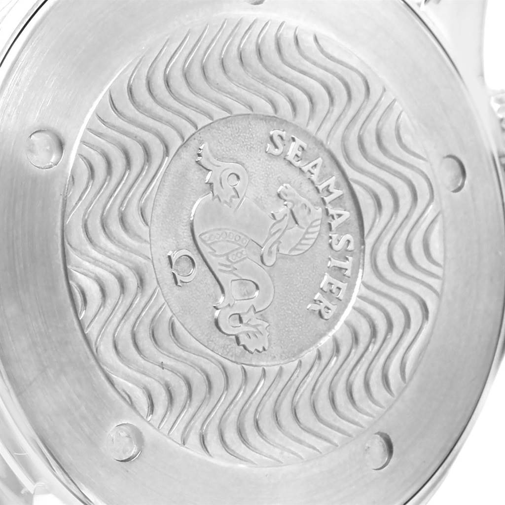 The image shows the engraved case back of the Omega Seamaster 2541.80.00 Men
s Stainless Steel Blue Dial 2541.80.00 Men
s Stainless Steel Blue Dial watch.