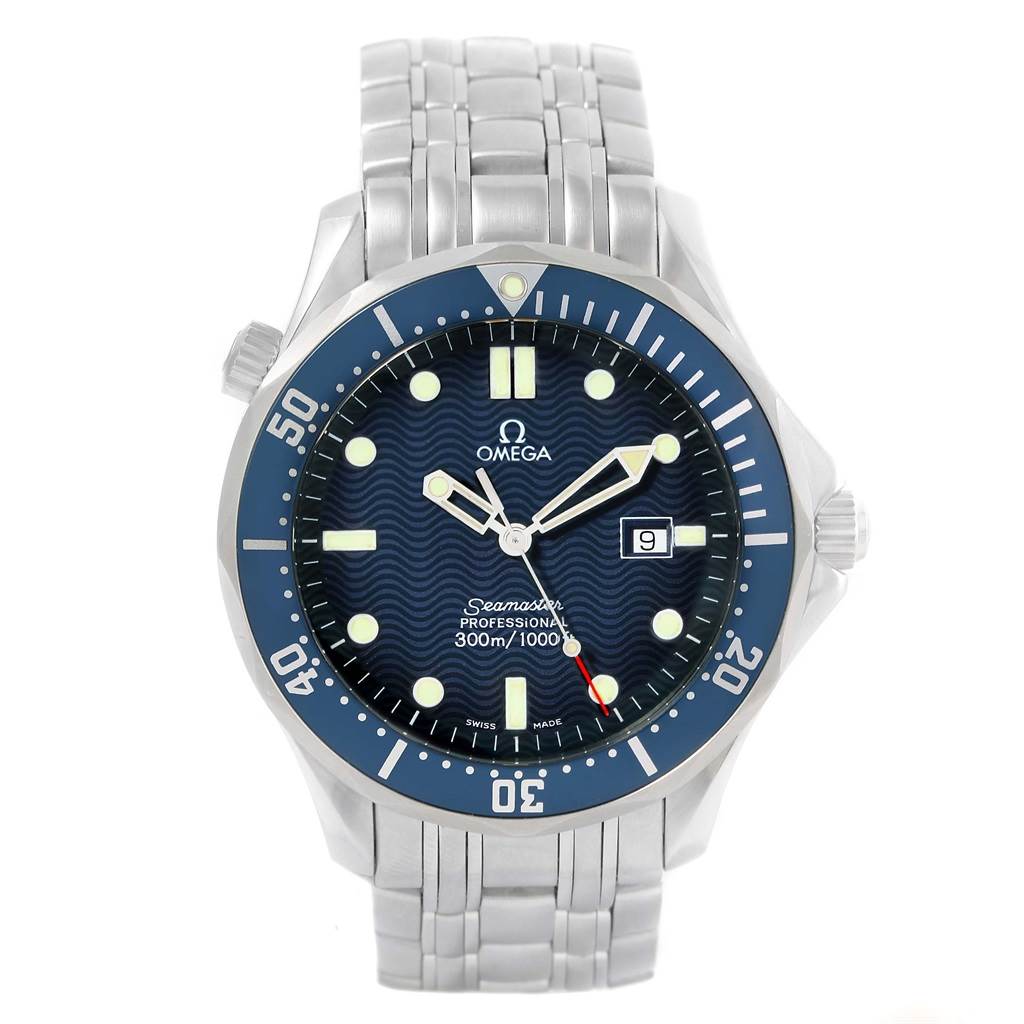 This image shows a front view of an Omega Seamaster 2541.80.00 Men
s Stainless Steel Blue Dial 2541.80.00 Men
s Stainless Steel Blue Dial watch, displaying its face, bezel, and stainless steel bracelet.