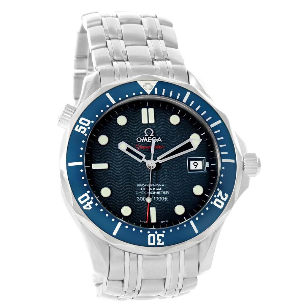 The image shows a front view of the Omega Seamaster 2220.80.00 Men
s Stainless Steel Blue Dial 2220.80.00 Men
s Stainless Steel Blue Dial watch, highlighting its dial, bezel, and bracelet.