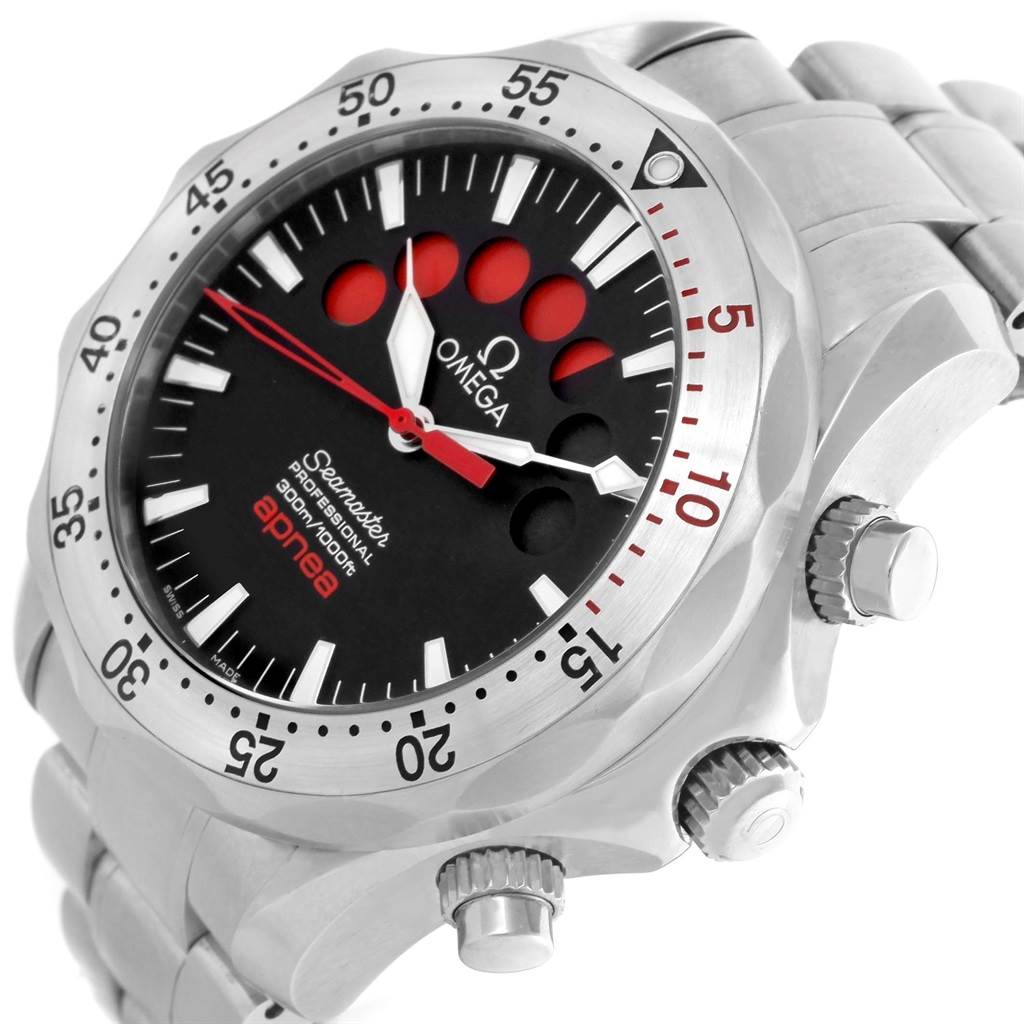 The image shows an Omega Seamaster 2595.50.00 Men
s Stainless Steel Black Dial 2595.50.00 Men
s Stainless Steel Black Dial watch at an angle, highlighting the bezel, dial, crown, and parts of the bracelet.