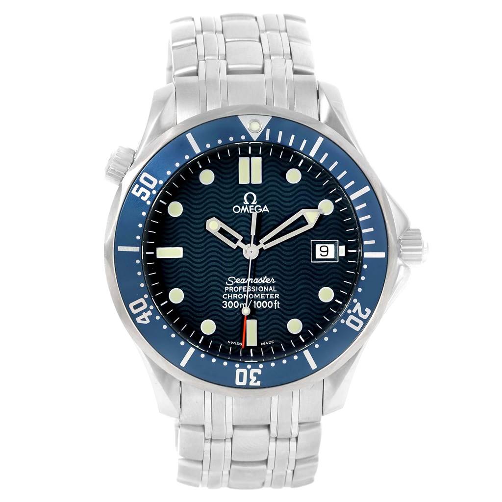 The image shows a front view of the Omega Seamaster 2531.80.00 Men
s Stainless Steel Blue Dial 2531.80.00 Men
s Stainless Steel Blue Dial watch, highlighting its dial, bezel, and stainless steel bracelet.
