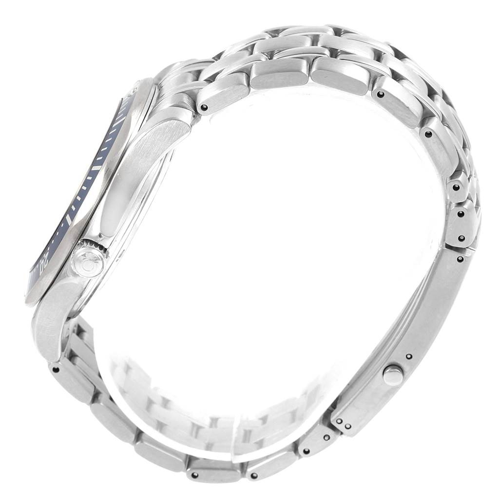This image shows a side profile of an Omega Seamaster 2531.80.00 Men
s Stainless Steel Blue Dial 2531.80.00 Men
s Stainless Steel Blue Dial watch, focusing on the case, bezel, crown, and stainless steel bracelet.