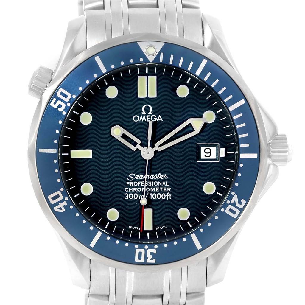 The image shows a front view of an Omega Seamaster 2531.80.00 Men
s Stainless Steel Blue Dial 2531.80.00 Men
s Stainless Steel Blue Dial Professional Chronometer, highlighting its dial, bezel, and part of the bracelet.