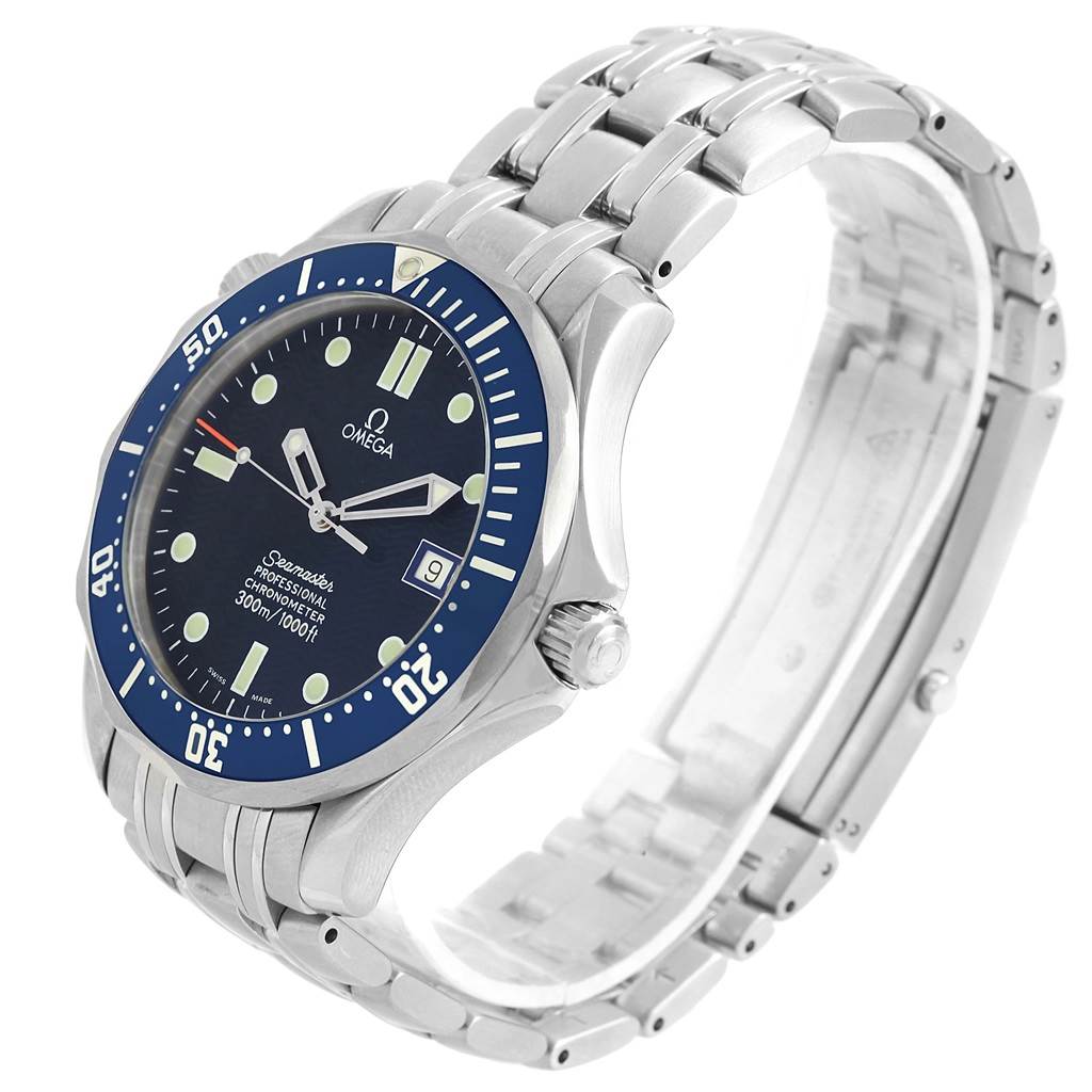 The image shows an Omega Seamaster 2531.80.00 Men
s Stainless Steel Blue Dial 2531.80.00 Men
s Stainless Steel Blue Dial watch angled to display the face, bezel, crown, and stainless steel bracelet in detail.