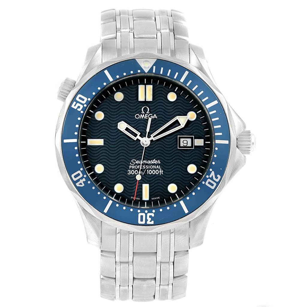 The image shows a front view of an Omega Seamaster 2541.80.00 Men
s Stainless Steel Blue Dial 2541.80.00 Men
s Stainless Steel Blue Dial watch, displaying its dial, bezel, hands, crown, and stainless steel bracelet.