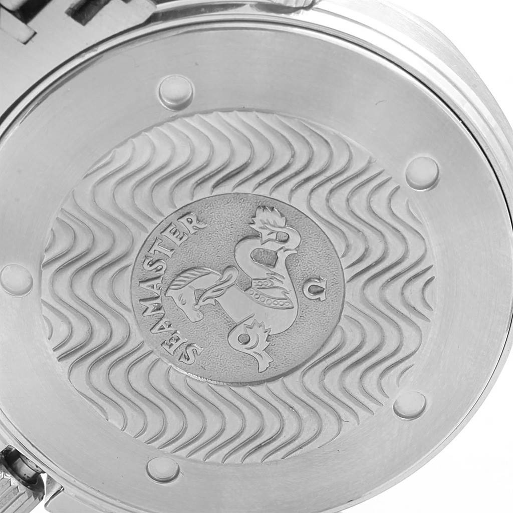 This image shows the case back of the Omega Seamaster 2264.50.00 Men
s Stainless Steel Black Dial 2264.50.00 Men
s Stainless Steel Black Dial watch, featuring an engraved design and the Seamaster emblem.