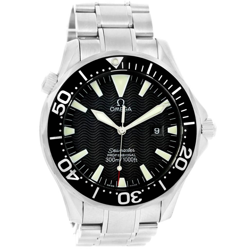 Frontal view of the Omega Seamaster 2264.50.00 Men
s Stainless Steel Black Dial 2264.50.00 Men
s Stainless Steel Black Dial watch, showing its face, bezel, crown, and stainless steel bracelet.