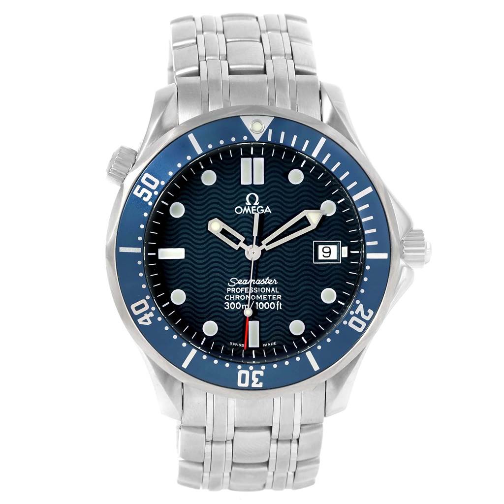 The image showcases the Omega Seamaster 2531.80.00 Men
s Stainless Steel Blue Dial 2531.80.00 Men
s Stainless Steel Blue Dial watch from a front angle, highlighting its face, bezel, and bracelet.