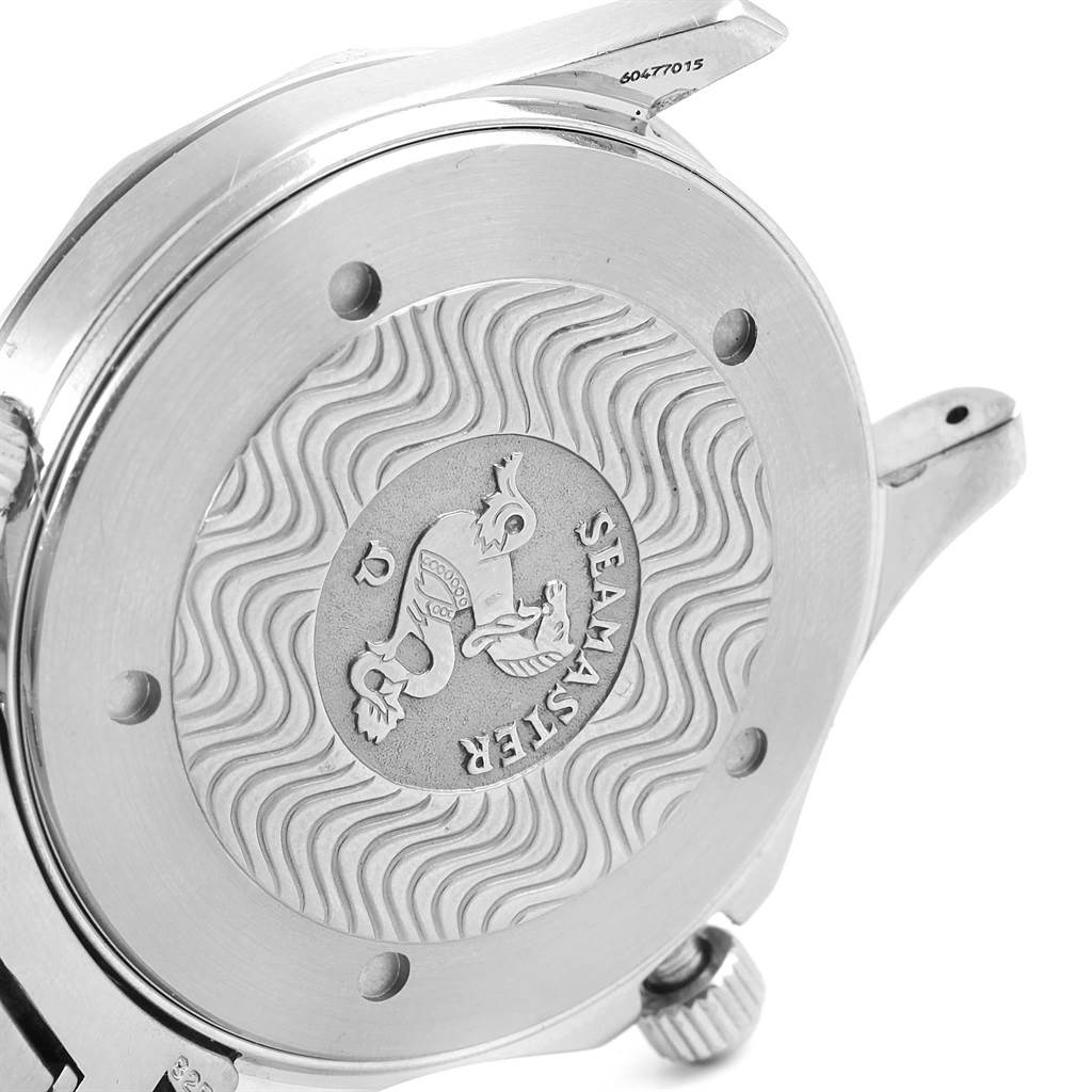 This image shows the case back of an Omega Seamaster 2531.80.00 Men
s Stainless Steel Blue Dial 2531.80.00 Men
s Stainless Steel Blue Dial watch taken from an angled side view.