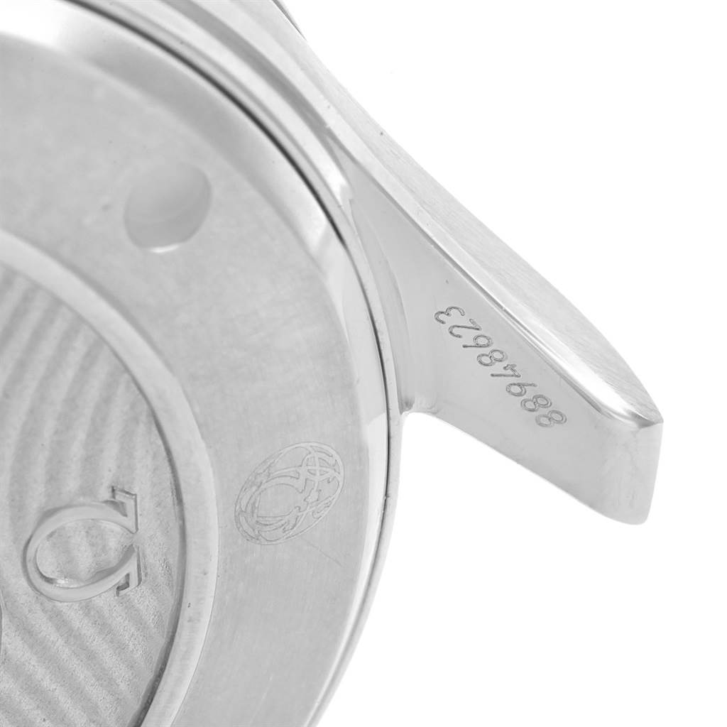 The image shows a close-up of the back and one lug of an Omega Seamaster 212.30.41.20.03.001 Men
s Stainless Steel Blue Dial 212.30.41.20.03.001 Men
s Stainless Steel Blue Dial watch, highlighting the engraved serial number.