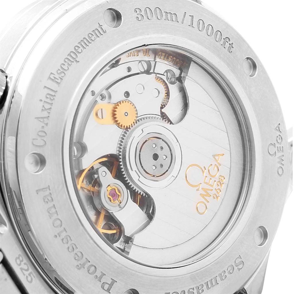 The image shows the back of an Omega Seamaster 2535.80.00 Men
s Stainless Steel Blue Dial 2535.80.00 Men
s Stainless Steel Blue Dial watch, highlighting the see-through case back and internal movement components.