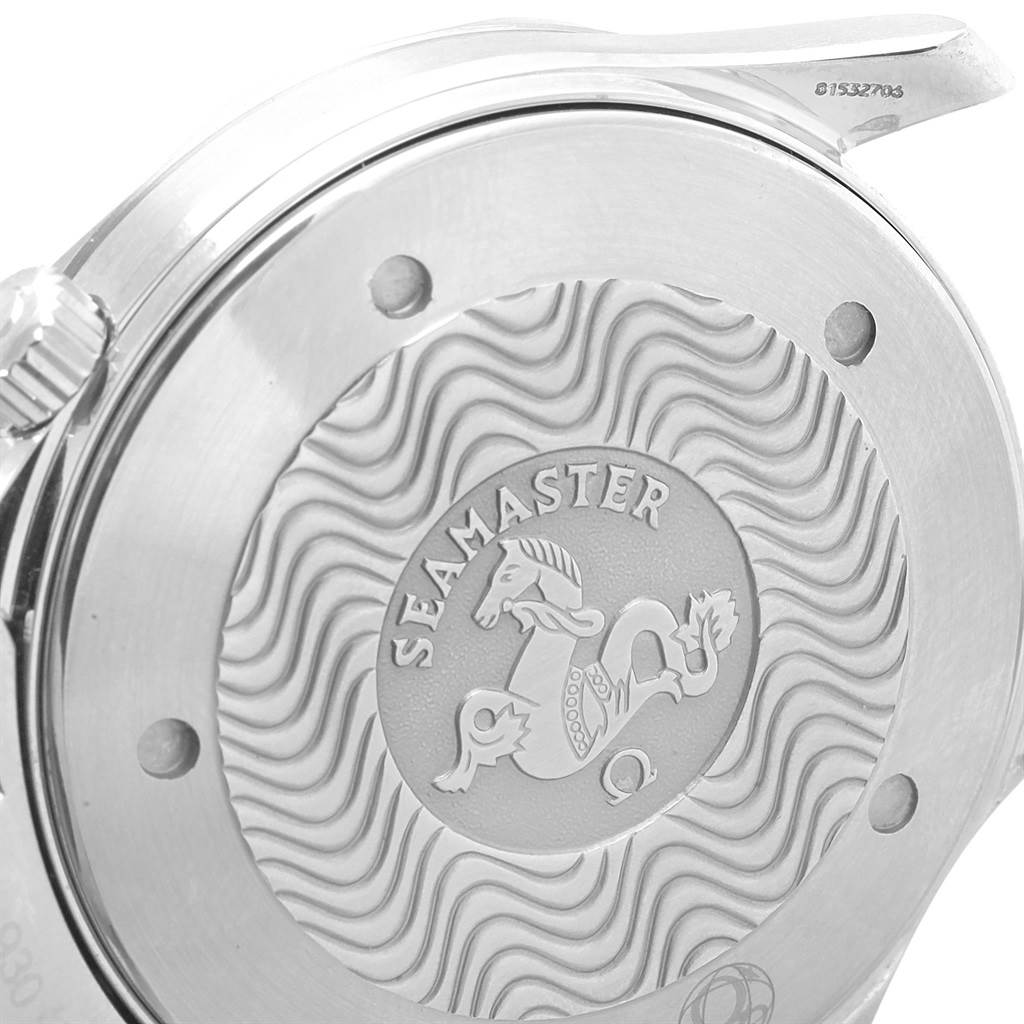 The image shows the case back of the Omega Seamaster 2254.50.00 Men
s Stainless Steel Black Dial 2254.50.00 Men
s Stainless Steel Black Dial watch, featuring the engraved emblem.