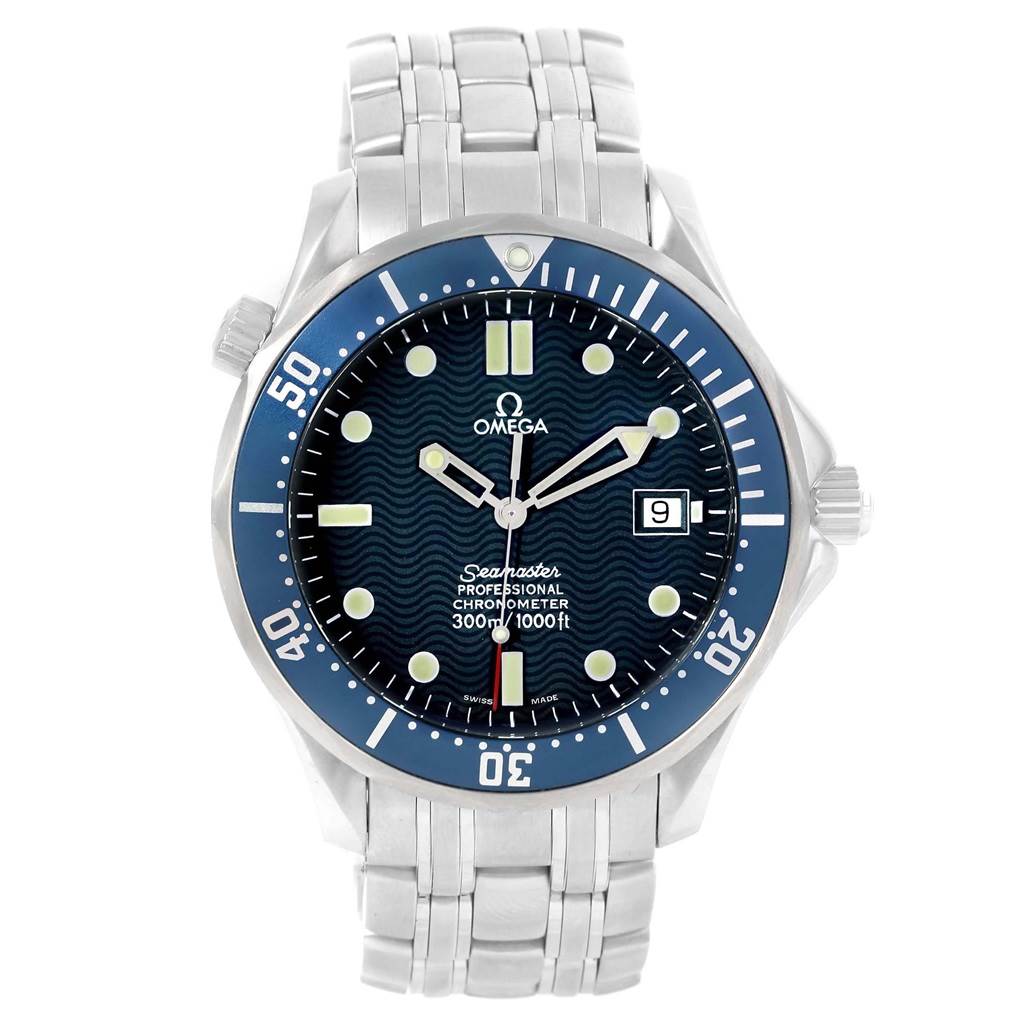 This is a front view of the Omega Seamaster 2531.80.00 Men
s Stainless Steel Blue Dial 2531.80.00 Men
s Stainless Steel Blue Dial watch, showcasing the dial, hands, bezel, and bracelet.