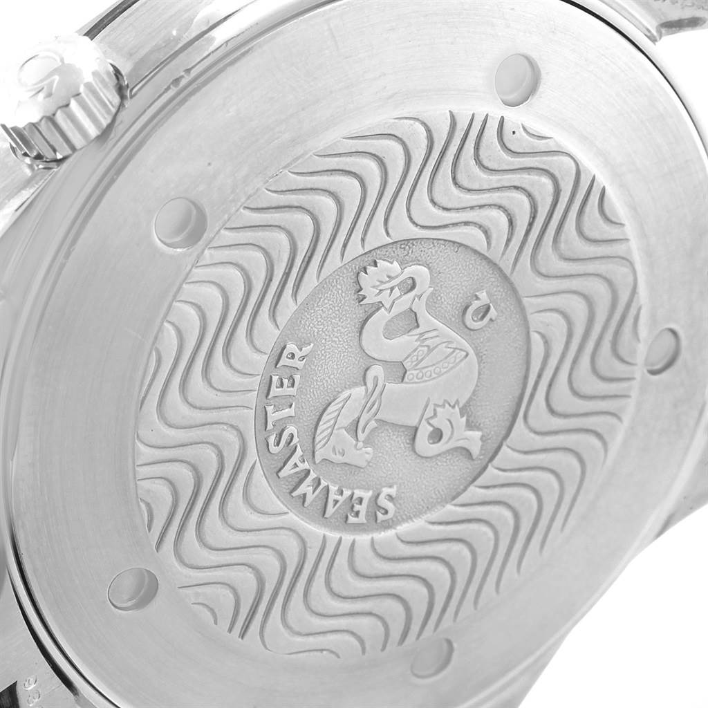 This image shows the detailed engraving on the back case and crown of an Omega Seamaster 2264.50.00 Men
s Stainless Steel Black Dial 2264.50.00 Men
s Stainless Steel Black Dial watch.