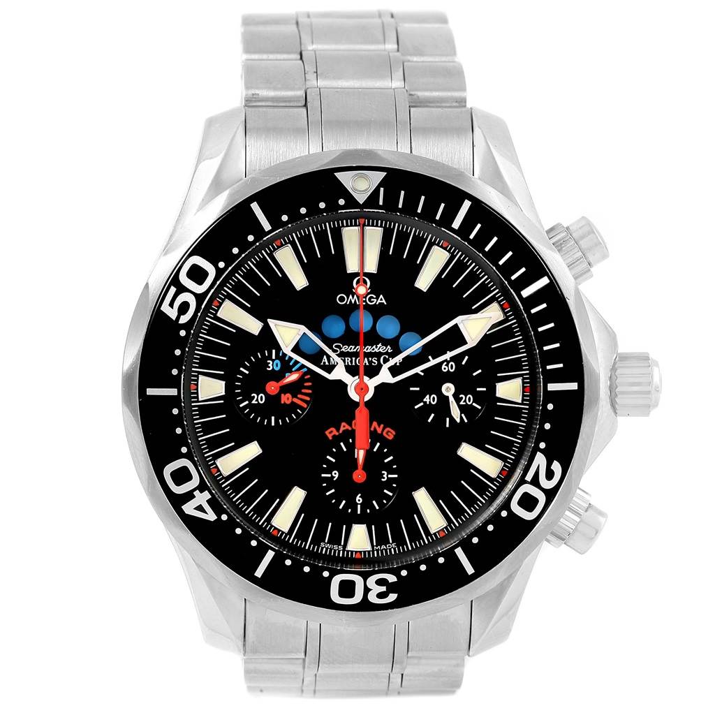 The image shows a front view of an Omega Seamaster 2569.50.00 Men
s Stainless Steel Black Dial 2569.50.00 Men
s Stainless Steel Black Dial watch, highlighting its face, bezel, and stainless steel bracelet.