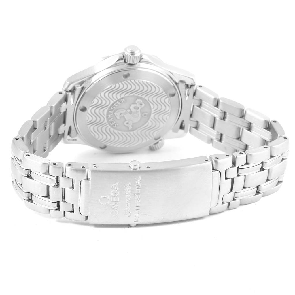 This image shows the back case and bracelet of the Omega Seamaster 2561.80.00 Men
s Stainless Steel Blue Dial 2561.80.00 Men
s Stainless Steel Blue Dial watch, highlighting the clasp and case back design.