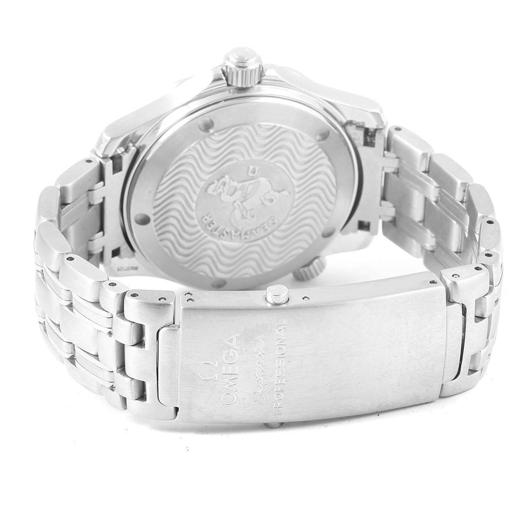 The image shows the back and clasp of the Omega Seamaster 2551.80.00 Men
s Stainless Steel Blue Dial 2551.80.00 Men
s Stainless Steel Blue Dial watch with notable engravings.